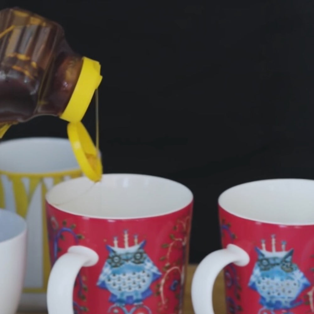 pour honey in the tea