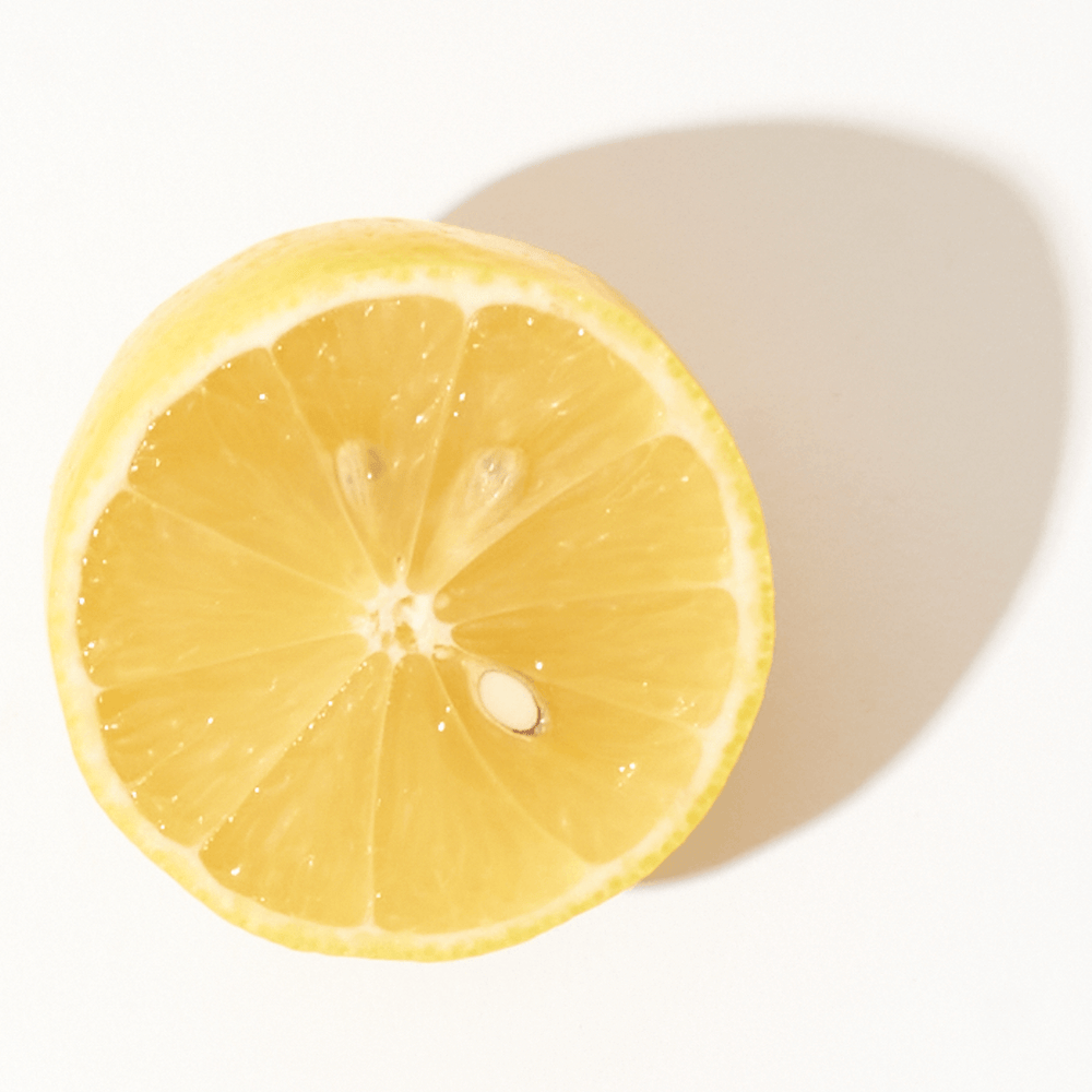 Freshly sliced lemon.